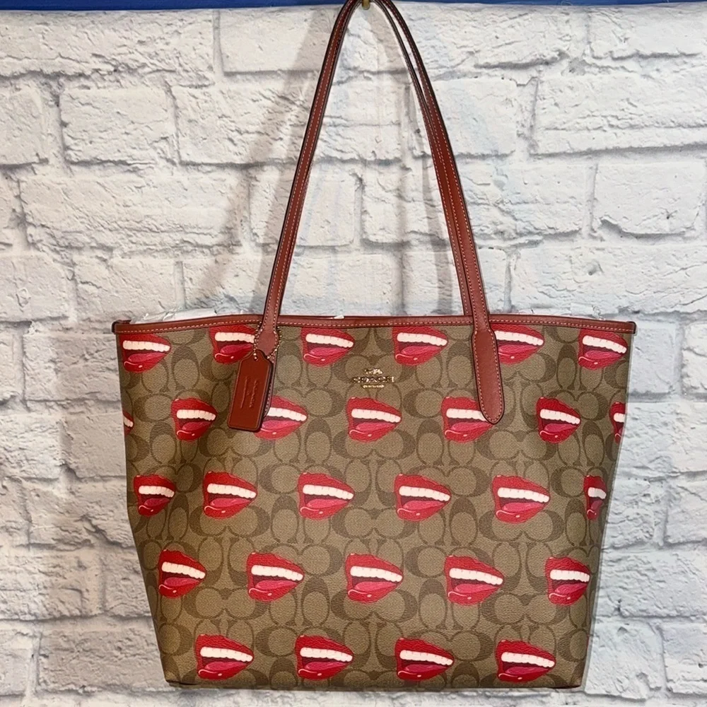 Coach Tom Wesselmann City Tote Bag Signature Canvas Smile Mouth Lips Teeth Print